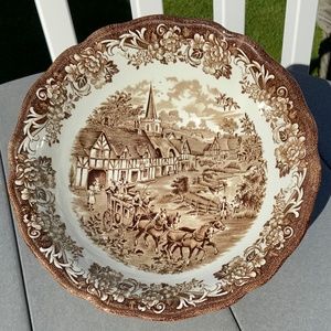 J & G Meakin 8 1/2 Inch Serving Bowl Royal Staffordshire Brown Stratford Stage